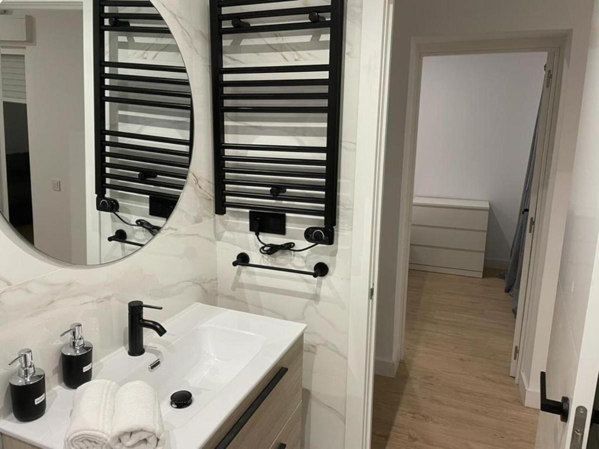 U2 Apartamento A Estrenar, Cerca De Metro Madrid Luaran gambar